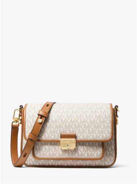 michael kors bradshaw medium logo messenger bag|Michael Kors bradshaw Messenger bag.